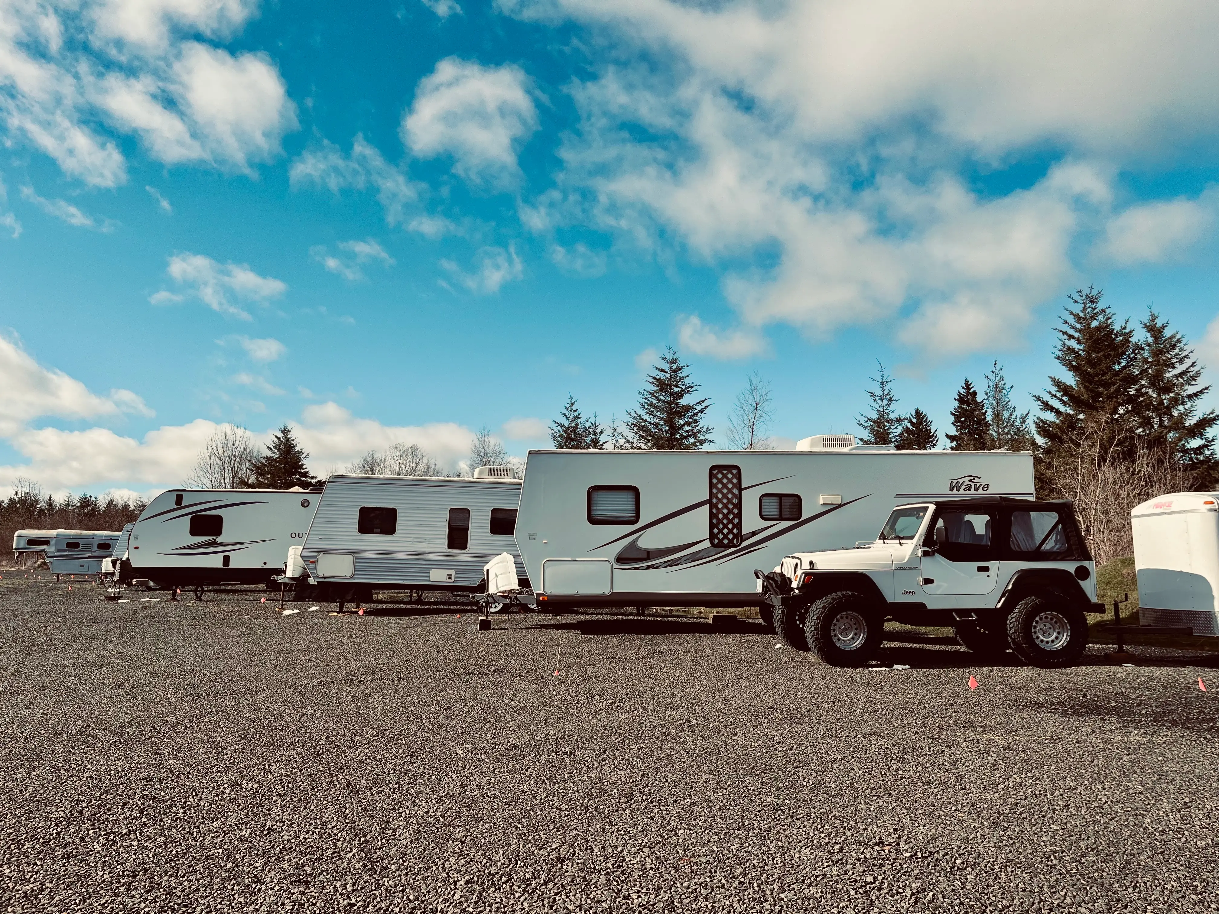 RV, Boat & Vehicle Parking - Grand Storage in Salmon River Hwy Grand Ronde, OR